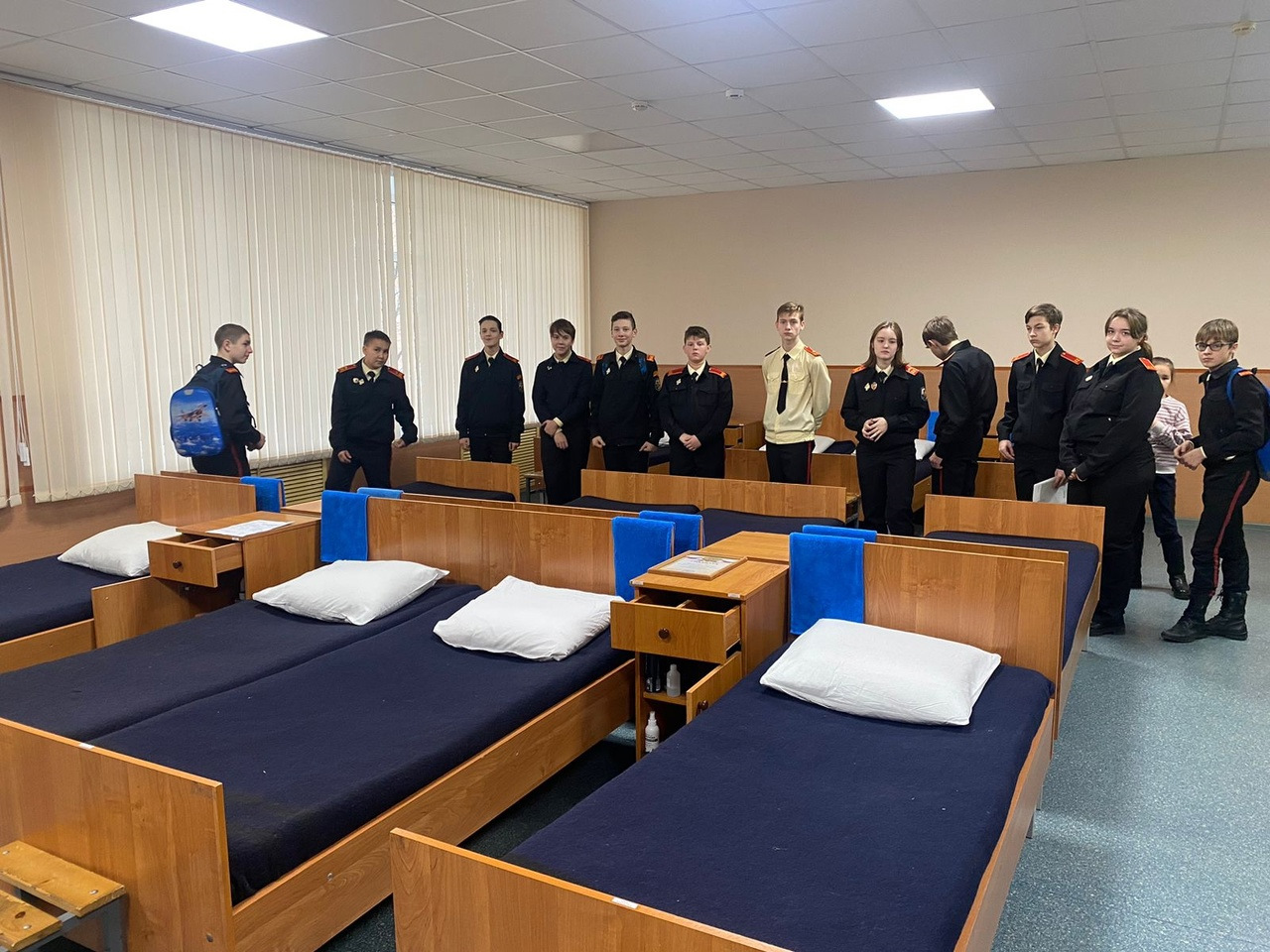 Военно-техническое общество организовало экскурсию для кадетов в Голицынский пограничный институт ФСБ - фото 6