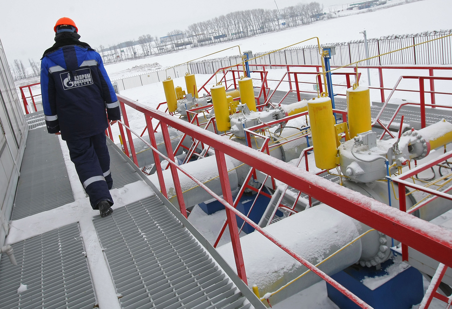 Транзит российского газа в Польшу через Украину приостановлен с 19 января - фото 1