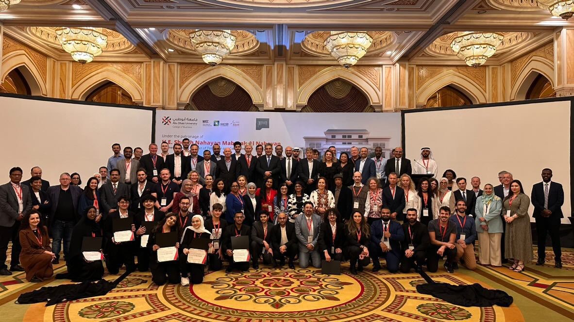 Исследование Высшей школы бизнеса НИУ ВШЭ удостоено награды Best Paper Awards на международной конференции ICOM 2023 в Абу-Даби, ОАЭ - фото 1