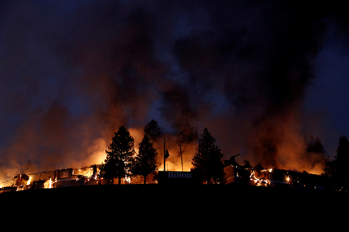 Сгоревший город Санта-Роза в Калифорнии - фото 5