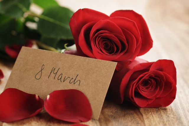 8 марта - День цветов и мелодий  - фото 1