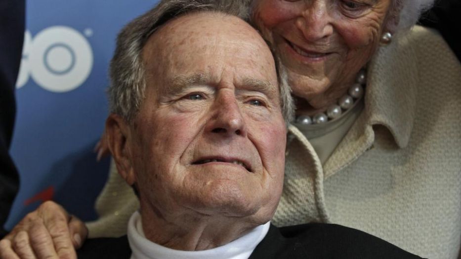 Не стало настоящего янки Джорджа Буша старшего - фото 24