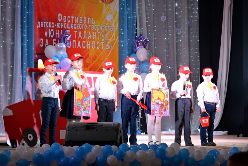 В Смоленске подвели итоги областного фестиваля детского творчества «Юные таланты за безопасность» - фото 2