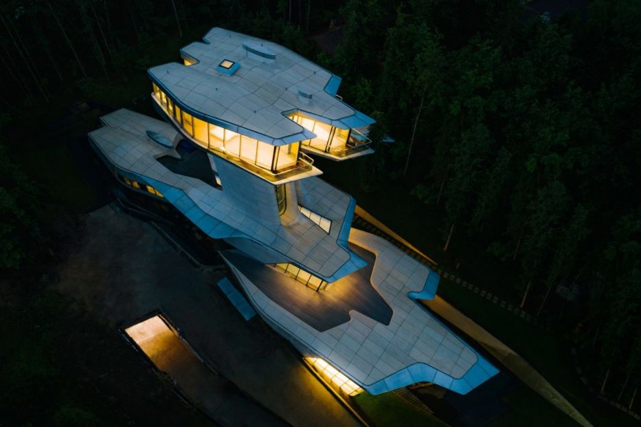 Архитектура: Единственный в мире жилой частный дом по проекту Захи Хадид - фото 4