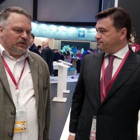 На ПМЭФ 2018 главный редактор побеседовал с губернатором МО Воробьевым - фото 1