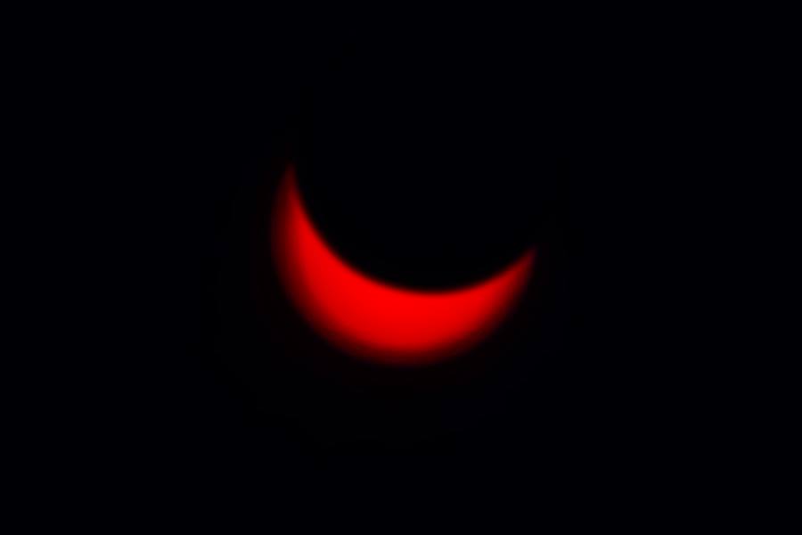 Солнечное затмение - фото 1
